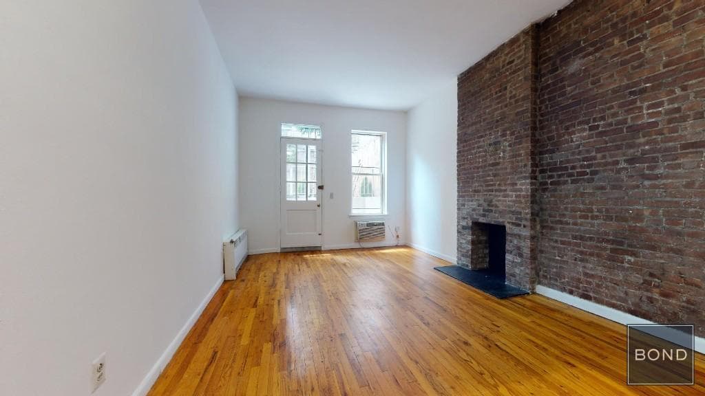 348 East 87 Street #D, Manhattan, NY 10128