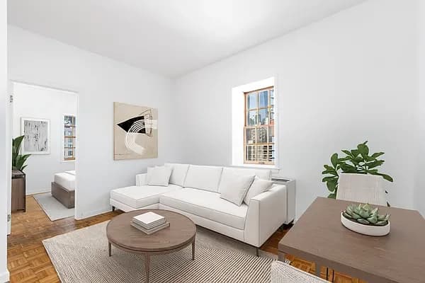 257 Water St #4D, Manhattan, NY 10038 apartment_living_room 1