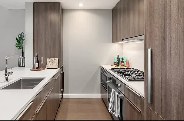 400 West 61 Street #1129, Manhattan, NY 10023 apartment_kitchen 1