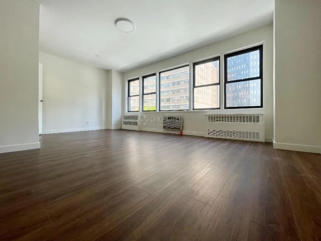 236 East 36 Street #9L, Manhattan, NY 10016 1