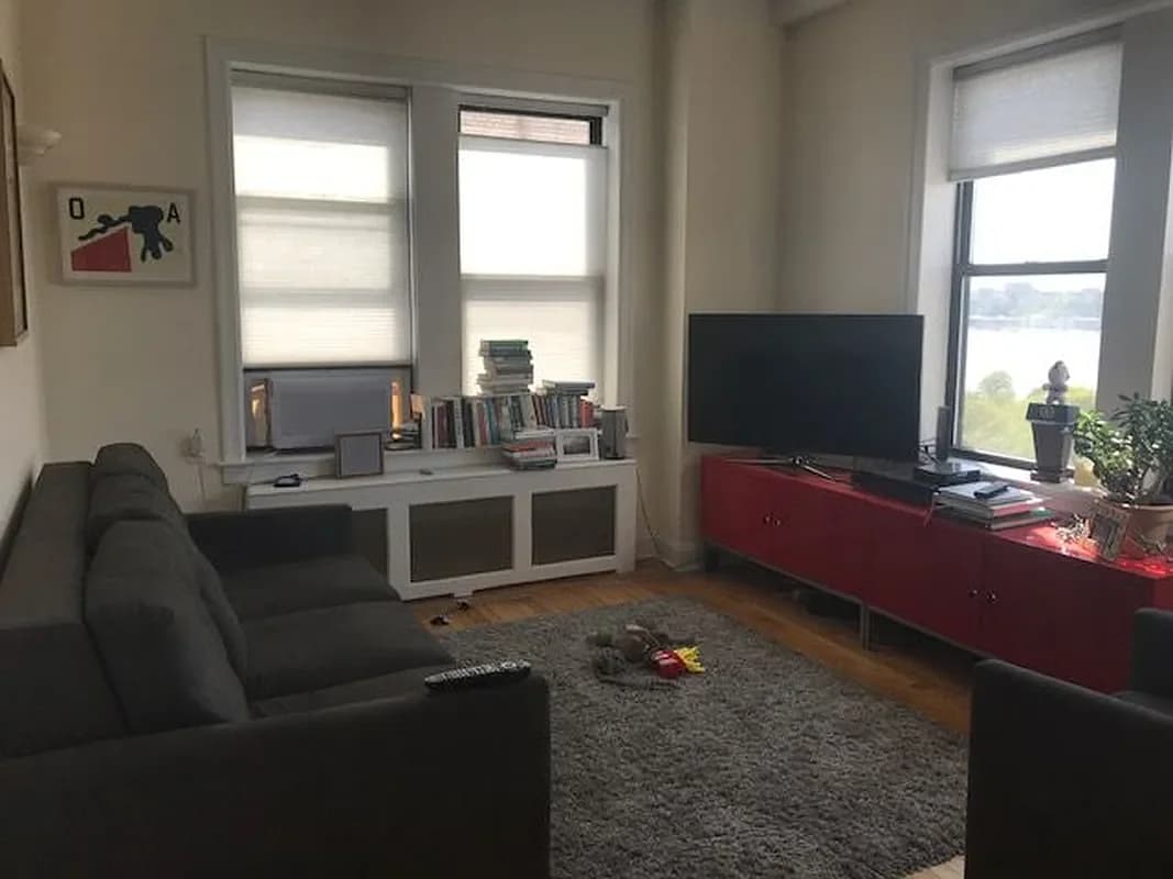 777 West End Avenue #11B, Manhattan, NY 10025 apartment_living_room 1