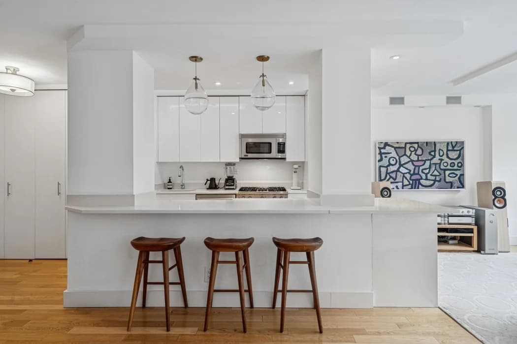 11 East 14 Street #406, Manhattan, NY 10003 1