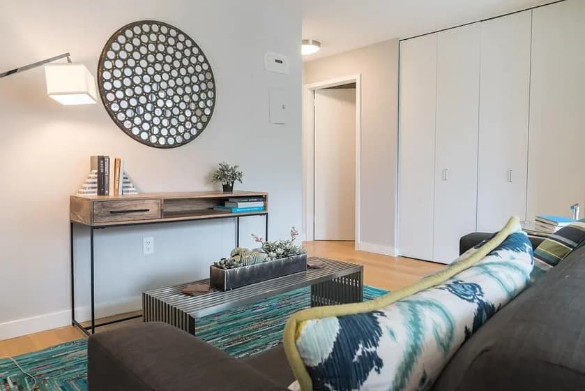 230 East 30 Street #13C, Manhattan, NY 10016 apartment_living_room 1