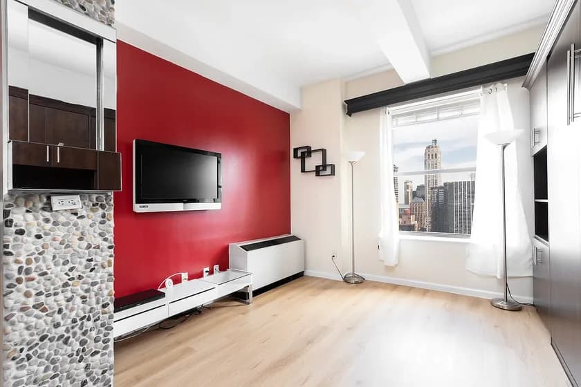 20 West Street #38-B, Manhattan, NY 10006 apartment_living_room 1