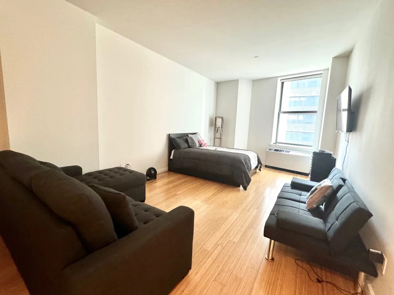 90 West Street #9V, Manhattan, NY 10006 1