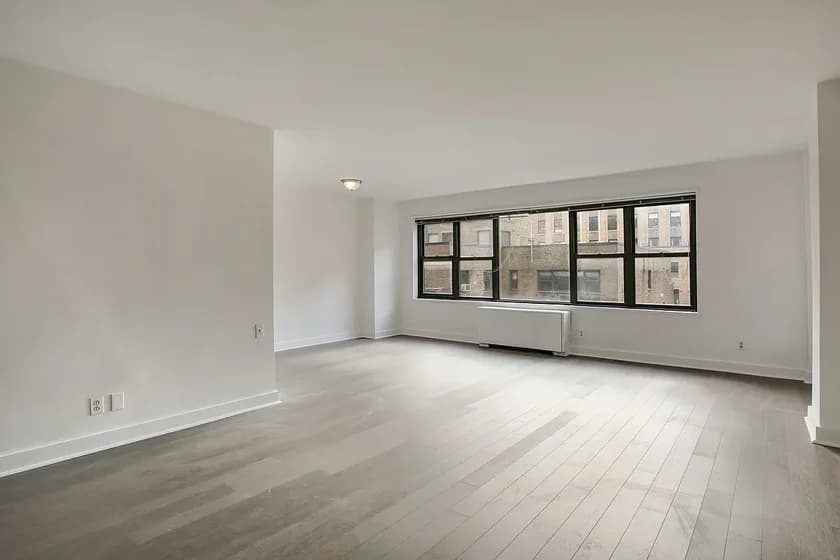 120 East 34 Street #16A, Manhattan, NY 10016 apartment_living_room 1