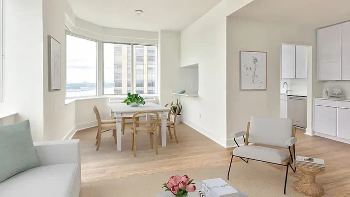 180 Riverside Boulevard #19J, Manhattan, NY 10069 apartment_living_room 1