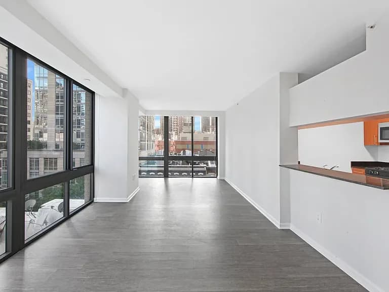 408 E 92 St #8E, Manhattan, NY 10128 apartment_dining_room 1