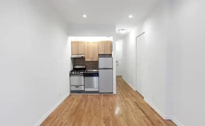 204 East 25 Street #3RR, Manhattan, NY 10010
