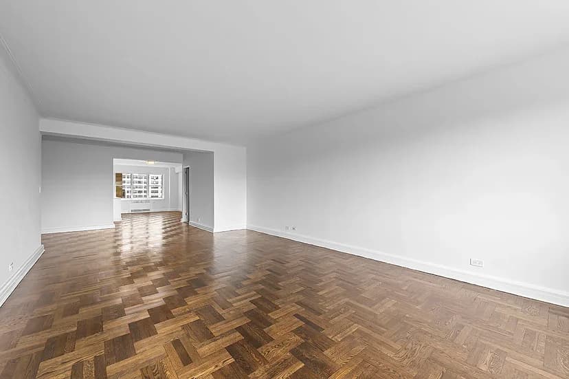 945 5 Avenue #9A, Manhattan, NY 10021 apartment_living_room 1