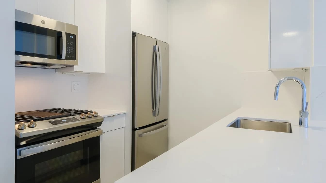 777 Sixth Avenue 777 Avenue Of The Americas #26K, Manhattan, NY 10001 1