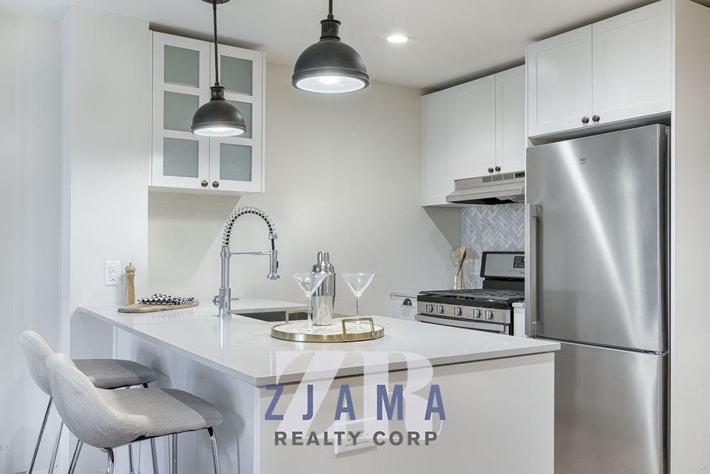 409 Eastern Parkway #223, Brooklyn, NY 11216