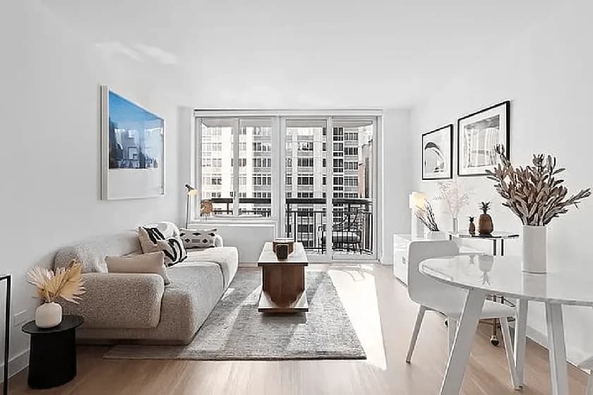 70 West 37 Street #717, Manhattan, NY 10018 apartment_living_room 1