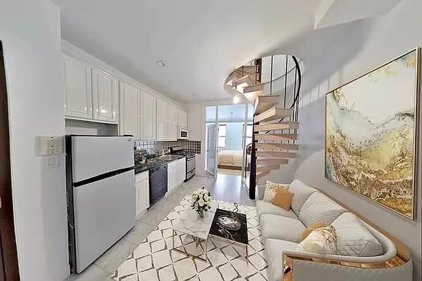 607 East 11 Street #16, Manhattan, NY 10009 apartment_living_room 1