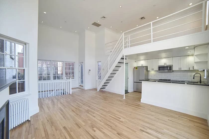 1705 1 Avenue #6RNPH, Manhattan, NY 10128 apartment_living_room 1