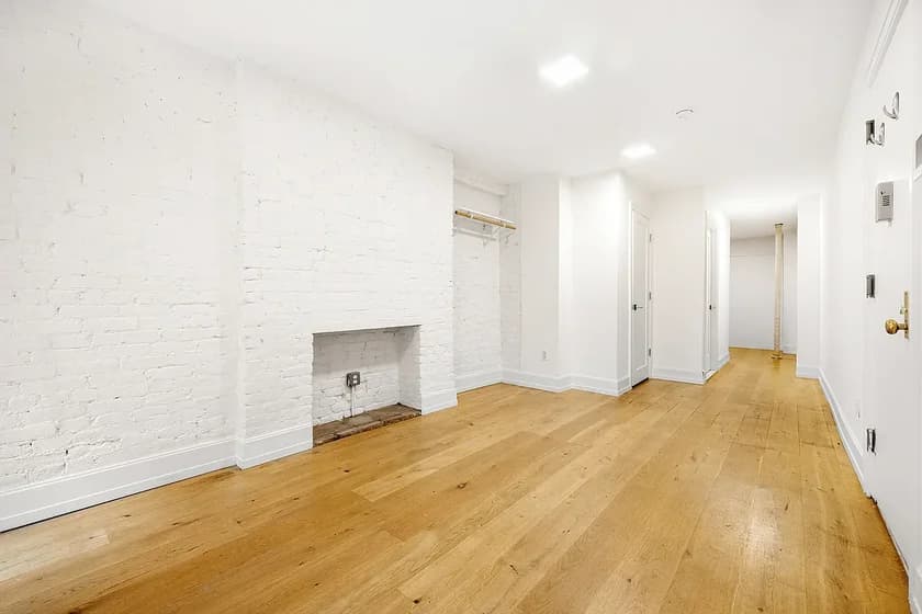 332 East 9 Street #gfw, Manhattan, NY 10003 apartment_living_room 1