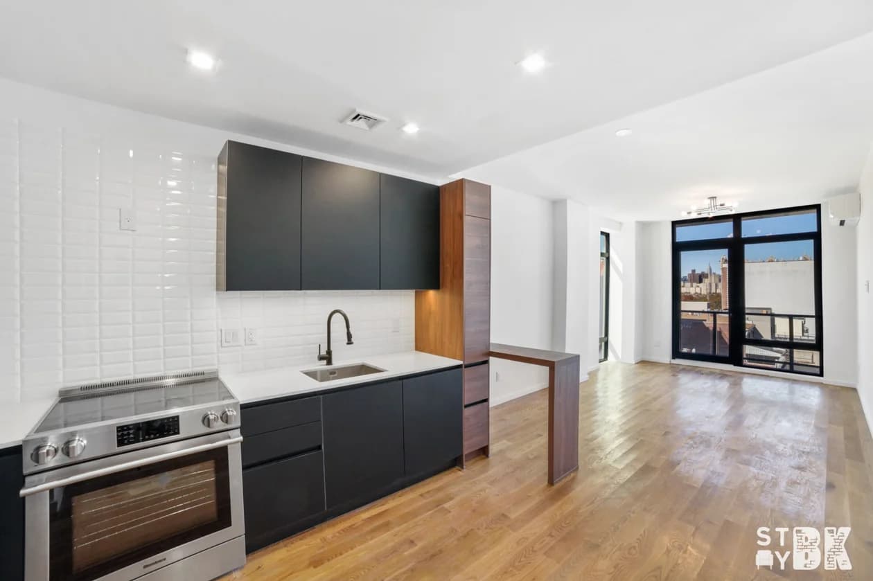 610 Myrtle Avenue #6C, Brooklyn, NY 11205 1