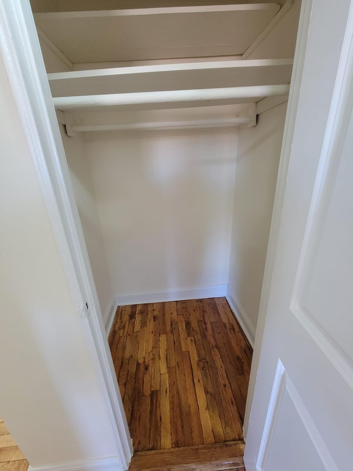 2611 West 2 Street #5H, Brooklyn, NY 11223 100