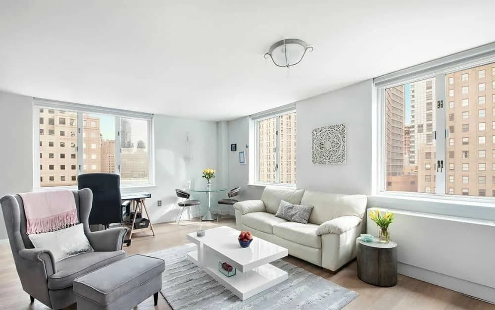 225 Rector Place #8E, Manhattan, NY 10280 1