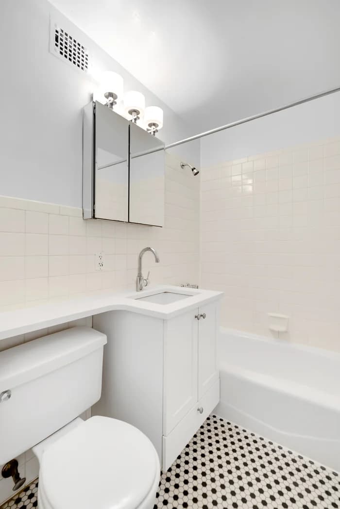 121 Madison Avenue #9C, Manhattan, NY 10016 1