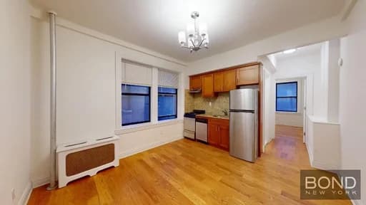 245 West 51 Street #212, Manhattan, NY 10019