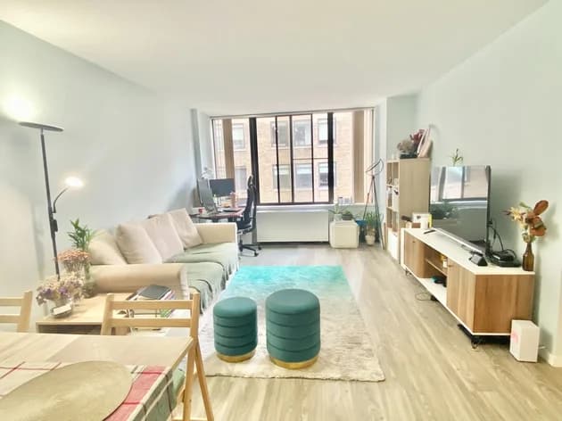 445 5 Avenue #18G, Manhattan, NY 10016