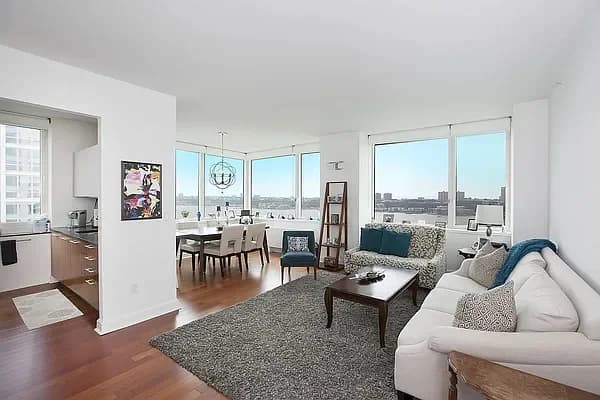 100 Riverside Blvd #23-D, Manhattan, NY 10069 apartment_living_room 1