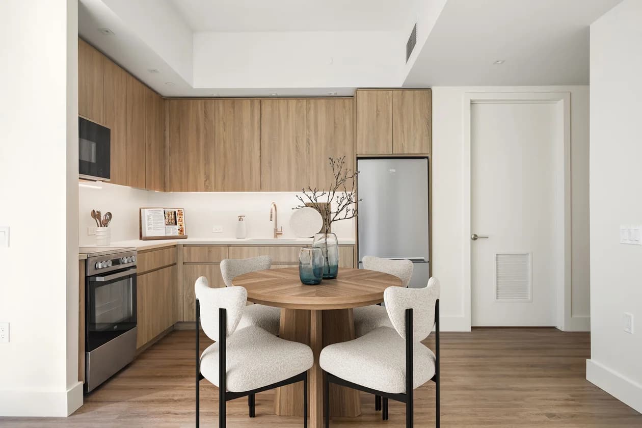 23 Rockwell Place #5F, Brooklyn, NY 11217 1