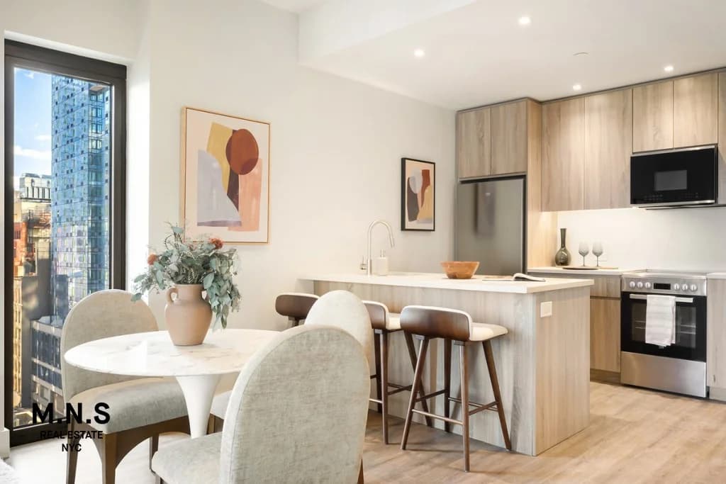 23 Rockwell Place #5F, Brooklyn, NY 11217 1