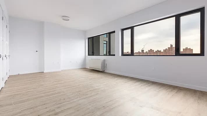 276 Grand Concourse #911, Bronx, NY 10451