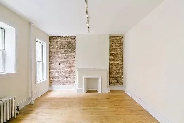 220 Sullivan Street #2H, Manhattan, NY 10012
