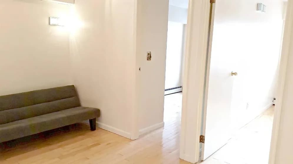 200 Bowery #7-A, Manhattan, NY 10012 apartment_living_room 1