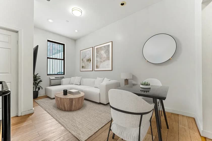 669 East 21 Street #1R, Brooklyn, NY 11226 apartment_living_room 1