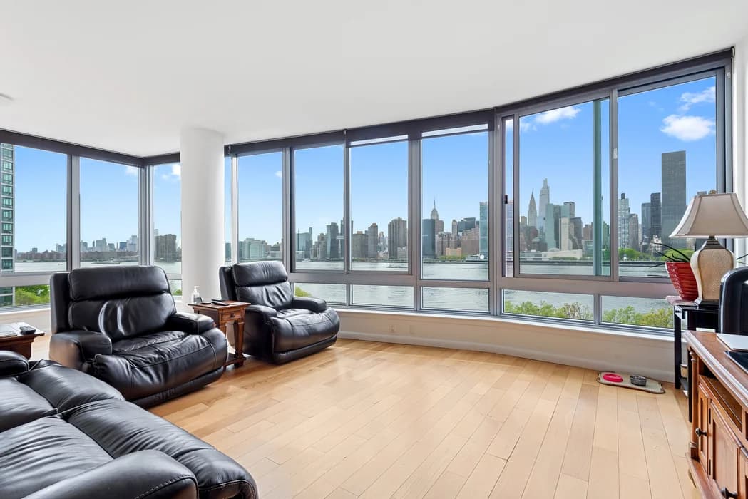 46-30 Center Boulevard #605, Queens, NY 11101 1