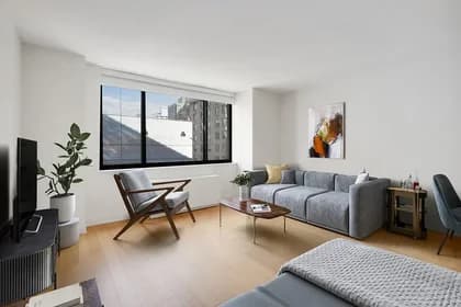 1 Columbus Place #N12J, Manhattan, NY 10019