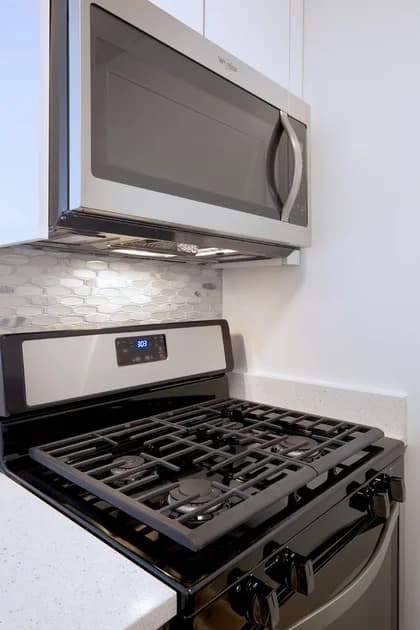 150 East 34 Street #705, Manhattan, NY 10016 1