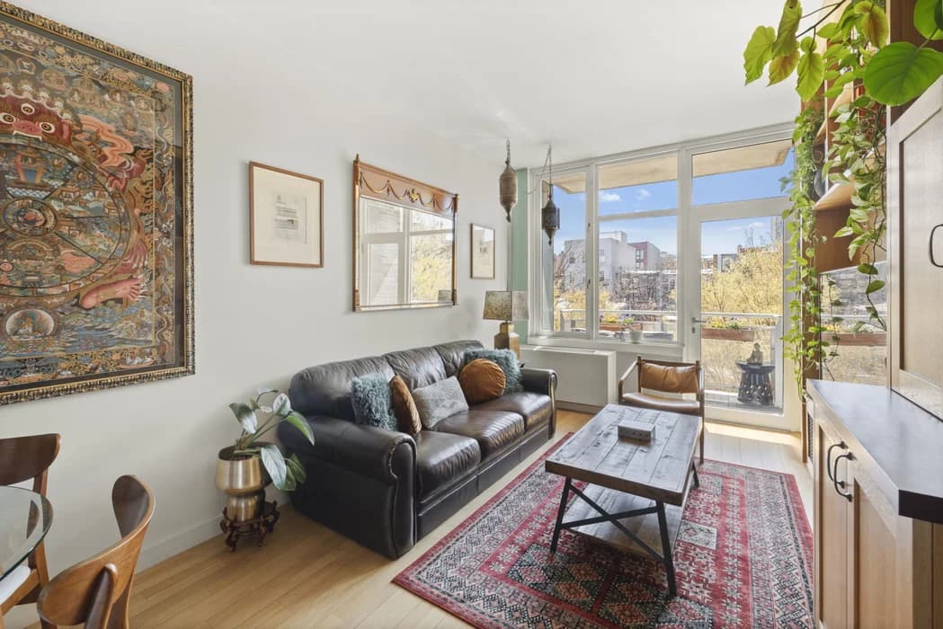 1 Powers Street #304, Brooklyn, NY 11211 1