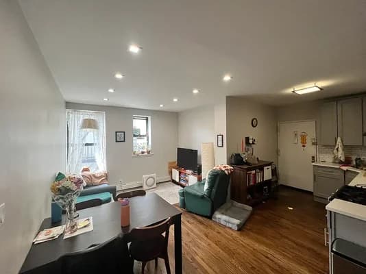 654 St Marks Avenue #3B, Brooklyn, NY 11216