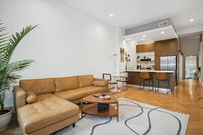 96 Rockwell Place #4C, Brooklyn, NY 11217 apartment_living_room 1