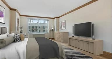 888 8 Avenue #1W, Manhattan, NY 10019