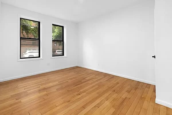 346 Montgomery Street #A1, Brooklyn, NY 11225 apartment_living_room 1