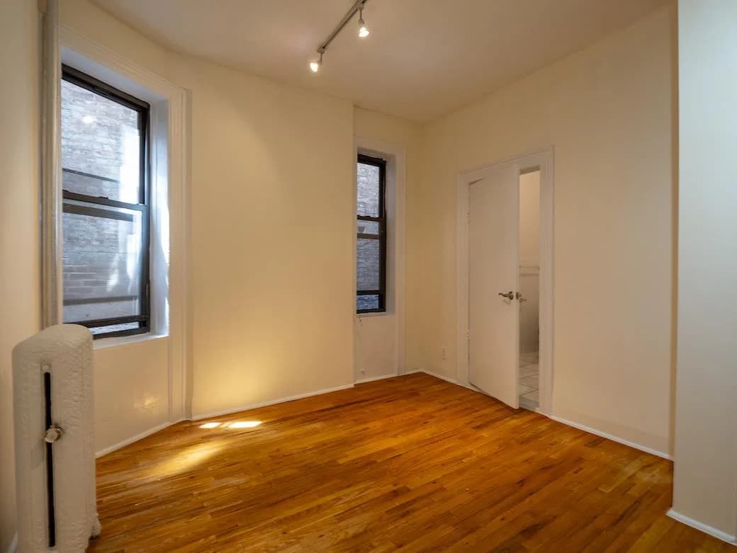 66 W 9 St #50-R, Manhattan, NY 10011 1