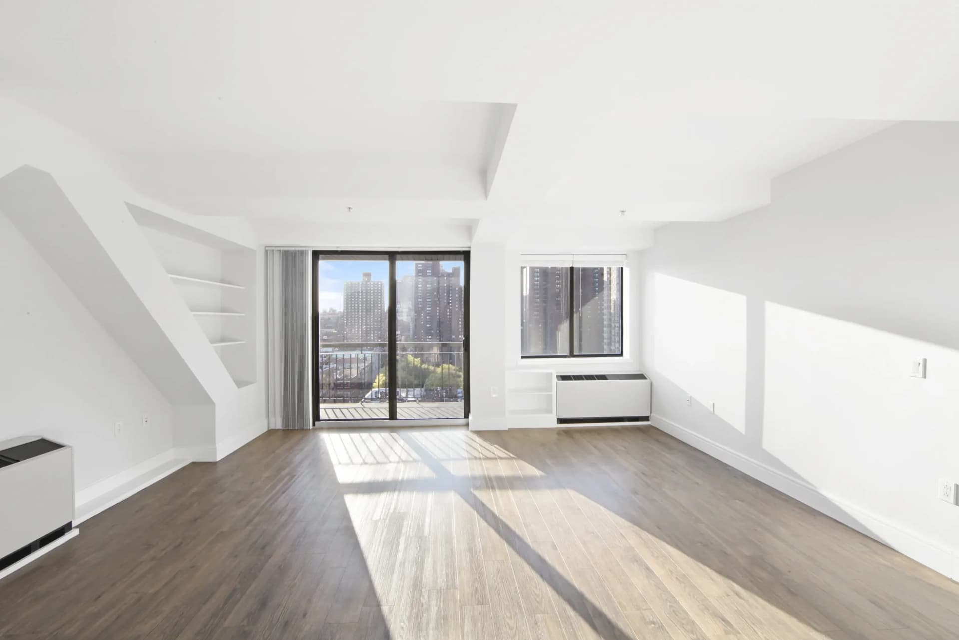 1749 1 Avenue #1408, Manhattan, NY 10128
