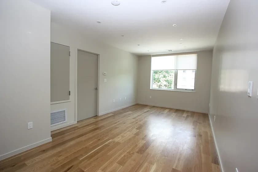 29 Mac Donough Street #4E, Brooklyn, NY 11216 apartment_living_room 1