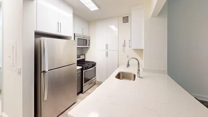 10 Hanover Square #08V, New York, NY 10005