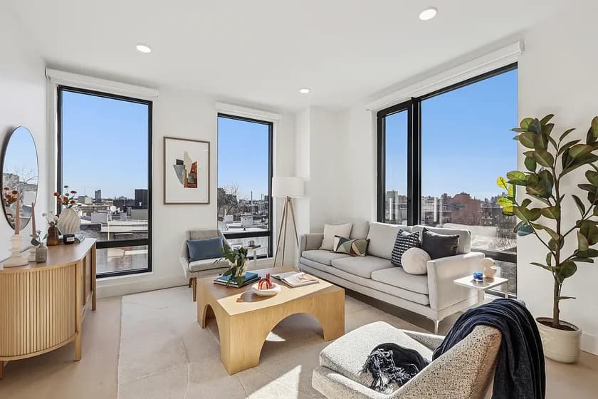 170 Freeman Street #PH06, Brooklyn, NY 11222 apartment_living_room 1