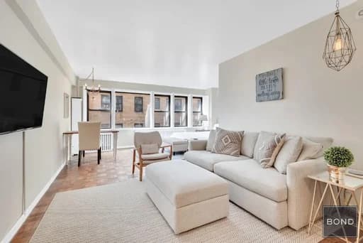 210 East 36 Street #5B, Manhattan, NY 10016