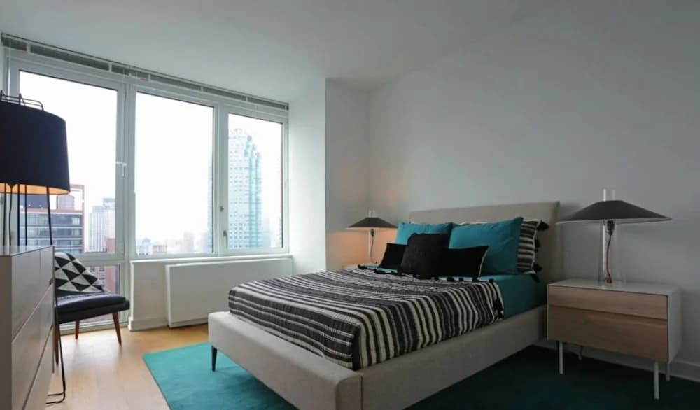 Eagle Lofts 43-22 Queens Street #4807, Queens, NY 11101 1