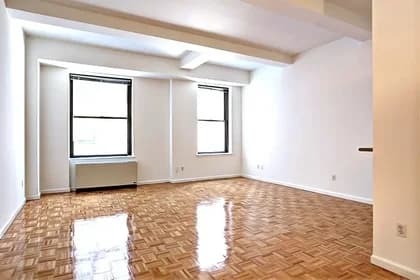 72 West Street #11L, Manhattan, NY 10006