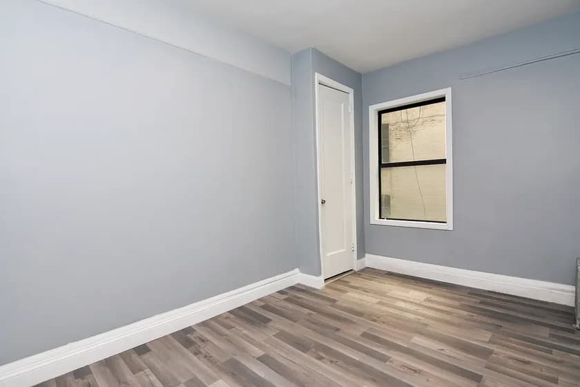 604 West 139 Street #32, Manhattan, NY 10031 apartment_living_room 1